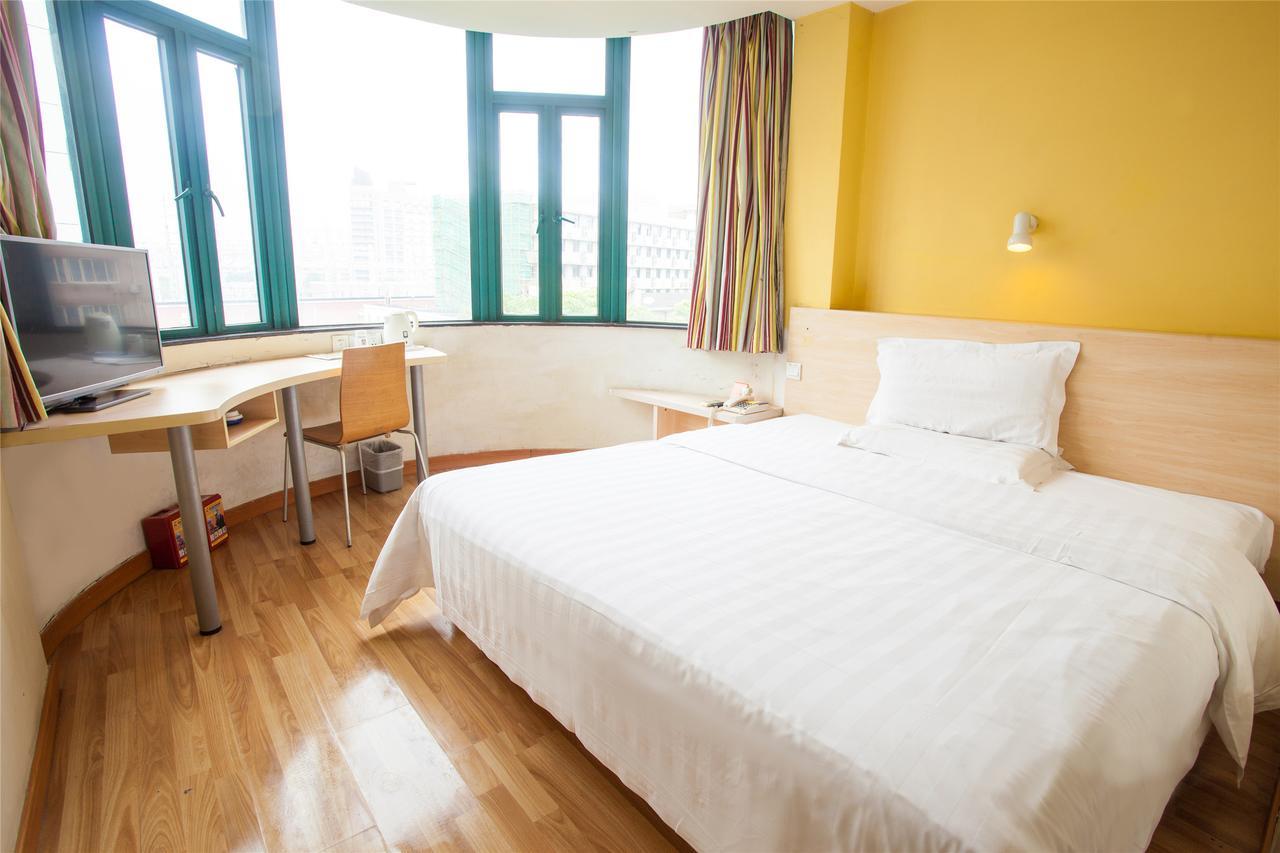 7Days Inn Nanjing Xuanwu Lake East Coach Terminal Екстер'єр фото
